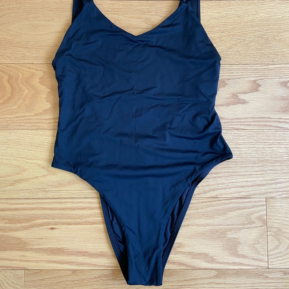 Like new Vitamin A low back swimsuit